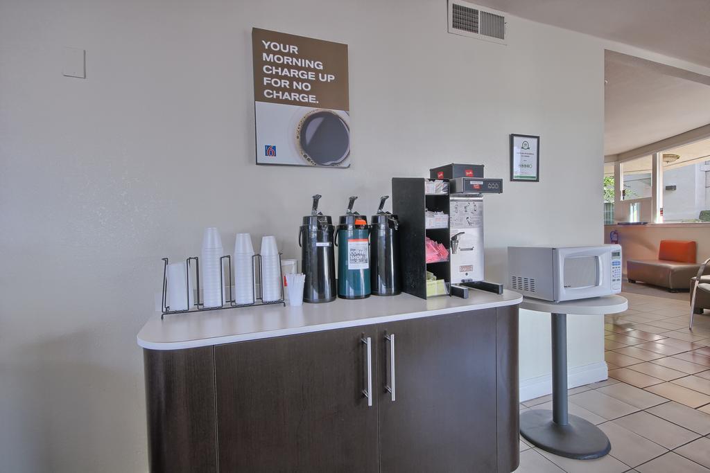 Motel 6-Merced, Ca エクステリア 写真